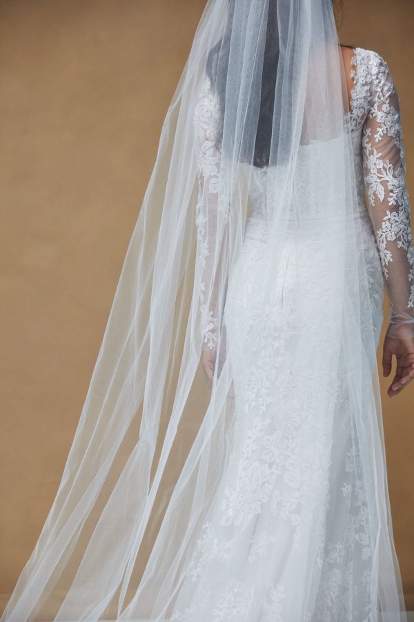 R392V - Lace embroidery Veil Supply - Image 4