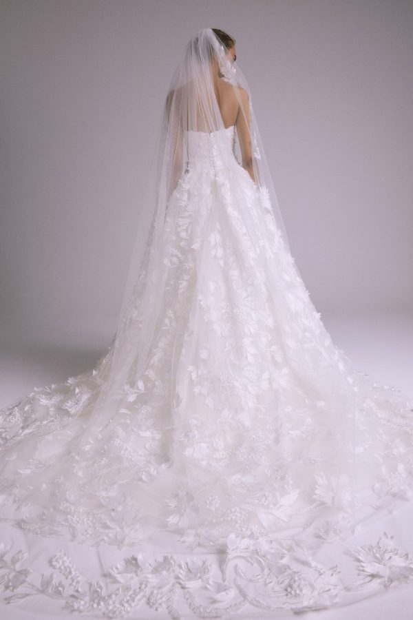 AVA817 - Embellished Floral Veil Sale - Image 2